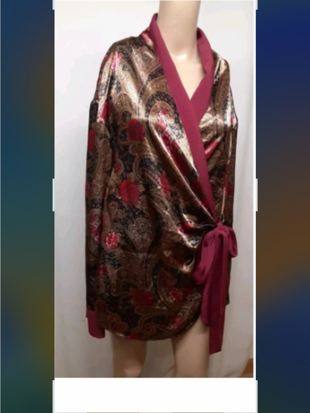 Victoria’s Secret Gold Label Paisley Wrap Robe in Burgundy and Metalic Gold